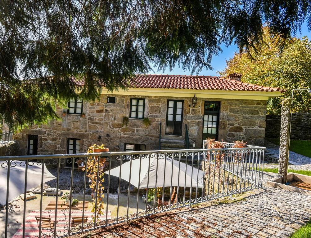 Quinta do Cedro Rua do Canal, 2, Caldelas, 4730-120 Torre
