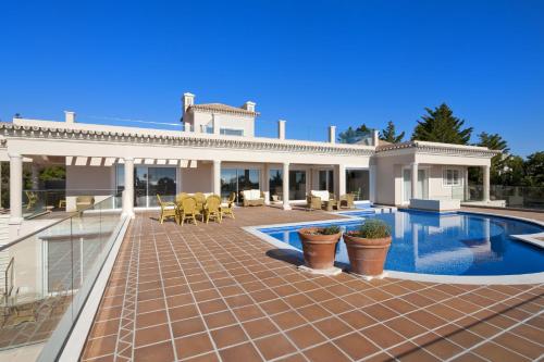 Quinta do Lago Bellevue Villa With Pool by Homing