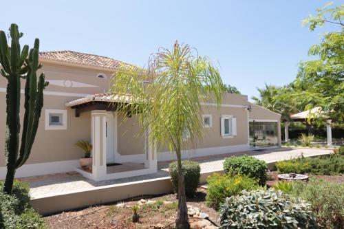 Quinta do Pinheiro Manso - Holidays Villa - Marinha Beach