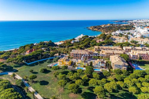 Villa Quinta dos Bicos by Villa Plus Albufeira portugal