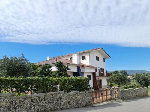 Villa VILLA QUINTIÃES COM PISCINA BARCELOS Avenida da Igreja Aborim
