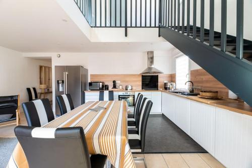 Ravissante maison 3* avec jacuzzi proche lac