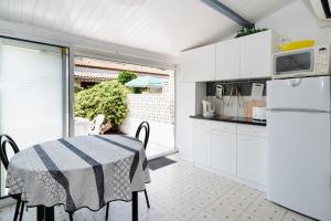 RB43-3 Pavillon climatisé pour 5 personnes GRUISSAN AYGUADES