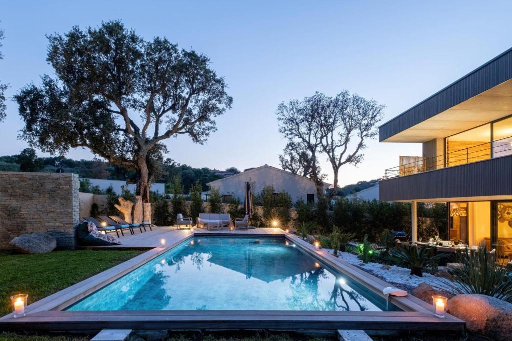 Villa Villa Renajolo 16 pers piscine chauffée 2 min plage en voiture route de Renajolo, 20144 Sainte-Lucie-de-Porto-Vecchio