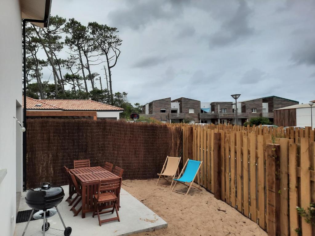 Résidence LES CAPTIVANTES - Maisons & Villas pour 5 Personnes 64 11370 Port Leucate