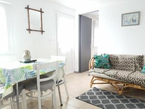 Résidence Les Hôpitaux - Maisons & Villas pour 2 Personnes 454