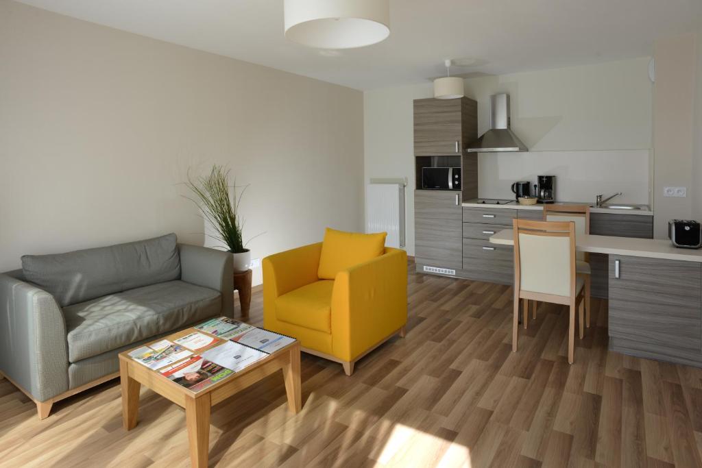 Résidence Razaz - Maisons & Villas pour 6 Personnes 024 73550 Les Allues