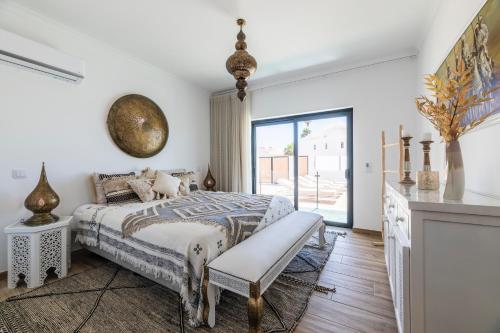 Riad Matias Galé - Luxury Villa with private pool, AC, free wifi, 5 min from the beach