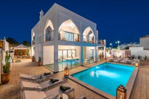 Riad Matias Galé - Luxury Villa with private pool, AC, free wifi, 5 min from the beach