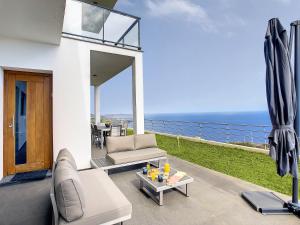 Villa Rising Sun Villa by MHM Rua Dr. Clemente Tavares 20 9100-040 Eiras Velhas Madère
