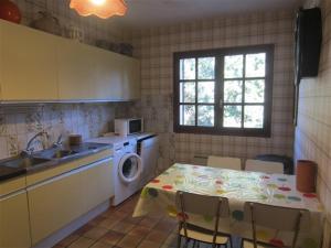 Saint Georges de Didonne - GRANDE MAISON FAMILIALE avec TERRAIN CLOS