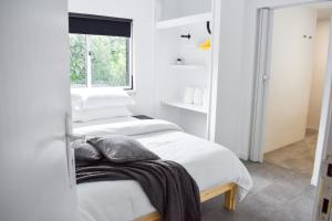 Say HELLO to your next vacation rental