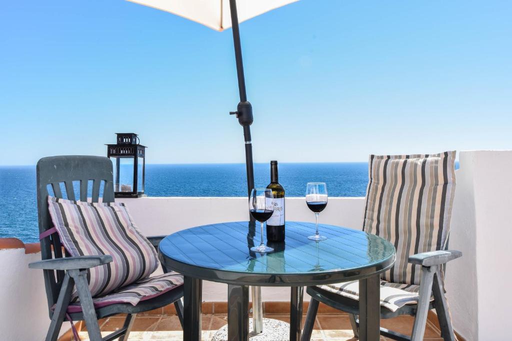 Villa Sea view, 2 minutes from beach URB ALGARVE SOL BL D 1 8400-550 Carvoeiro