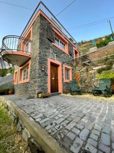 Secluded cottage w pool, oceanside view, 3BR, 3BA