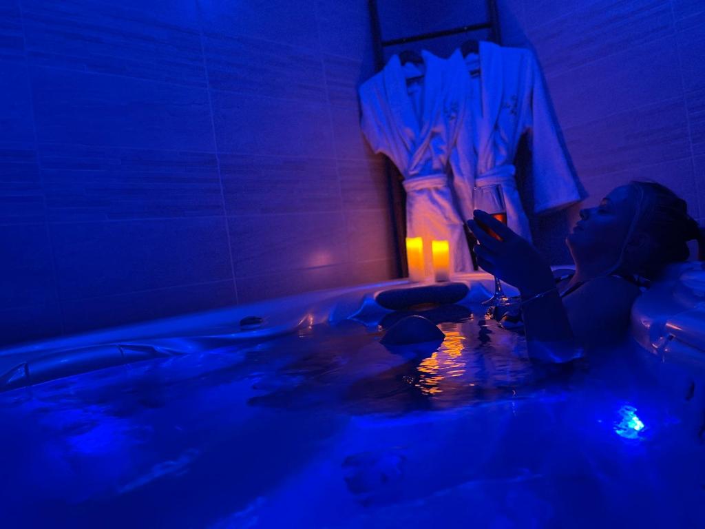 Séjour Romantique SPA intérieur Privé Lieu Dit Les Anis, 46300 Le Vigan