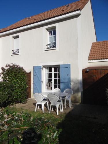 Villa Sérena la forêt et la plage à quelques minutes! Camiers france