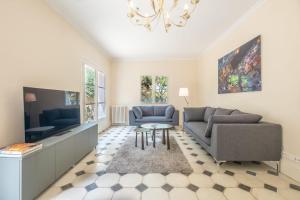 SERRENDY - Belle maison cannoise pour 6 avec vue mer piscine & sauna