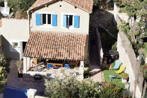 Maison de vacances Villa Sidonie : Jardin+Jacuzzi en été, plage à 17min à pied 34 Boulevard Amédée Autran Marseille