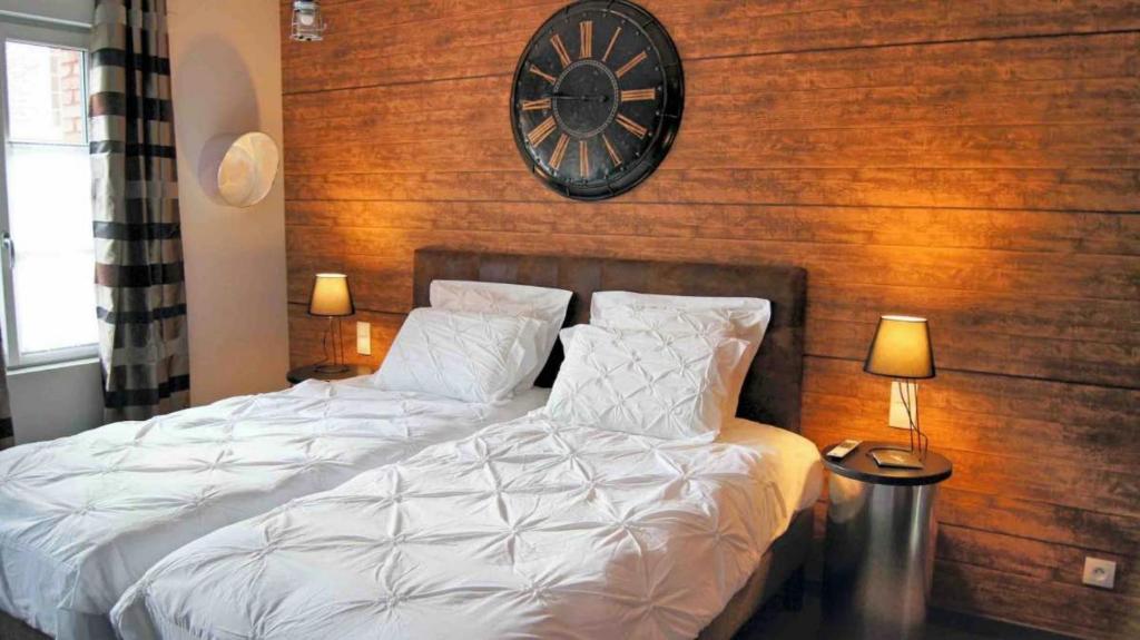 So Villa Les Houx 45 - Heated pool - Soccer - 2h from Paris - 30 beds
