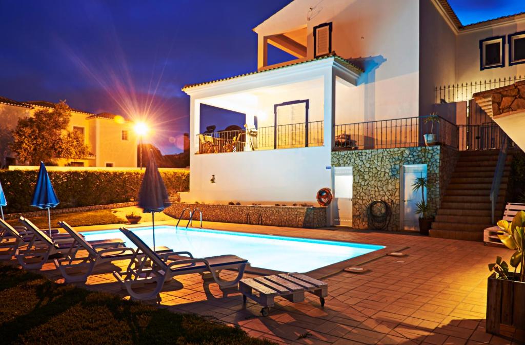 Villa Villa Solarium Quinta do sol, Lote 15, Mato Serrão, 8400-559 Carvoeiro