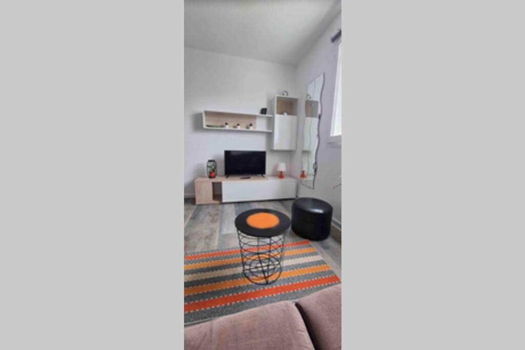 Solesmes Suites