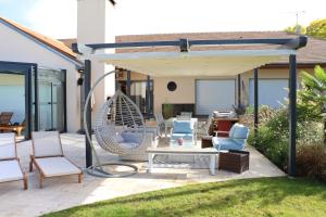Solesmes Suites