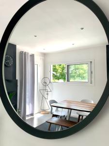 Spacieuse Villa - Piscine, Terrasse et Jardin aux portes de Bordeaux - Villa Vega