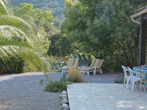 Villa Spacious Holiday Home near River in Le Boulou  66160 Le Boulou Languedoc-Roussillon