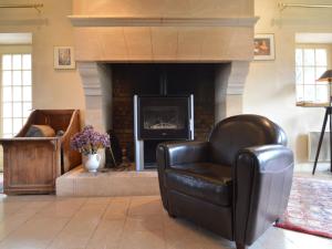 Spacious house near the historic town of Bayeux and only 9km from the sea