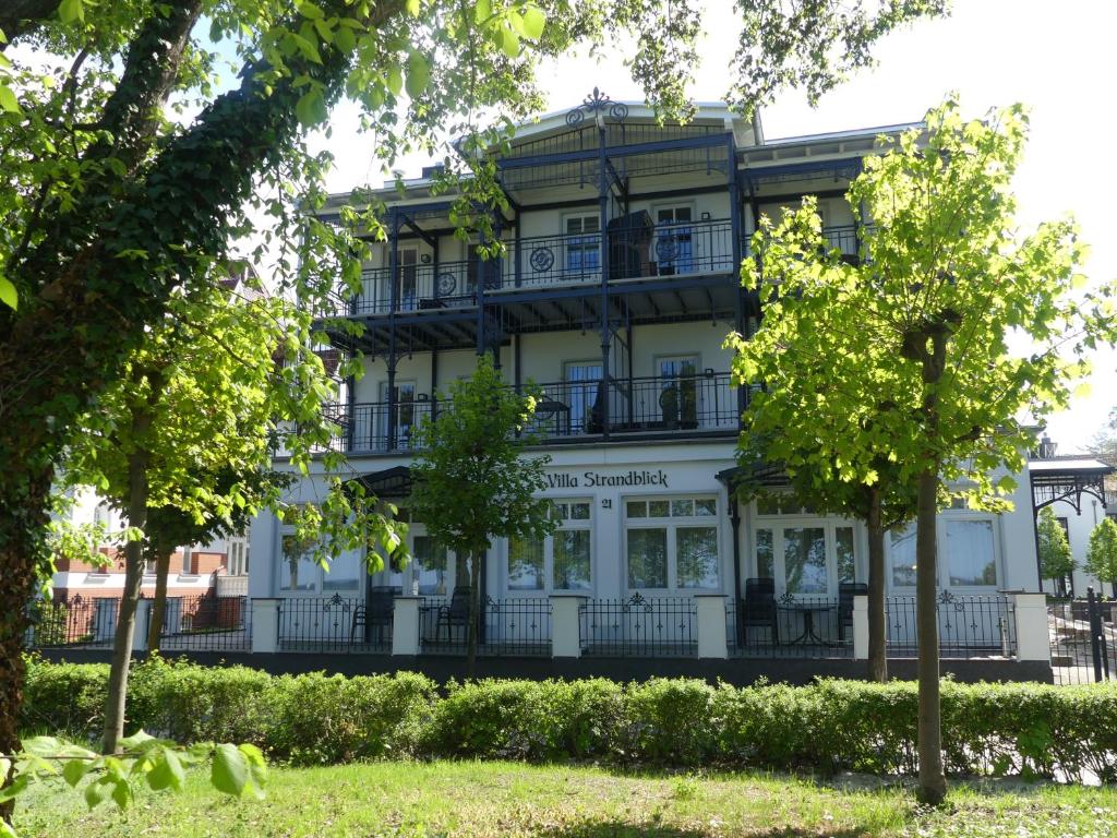 Appartements Villa Strandblick 18609 Ostseebad Binz, Strandpromenade 21, 18609 Binz