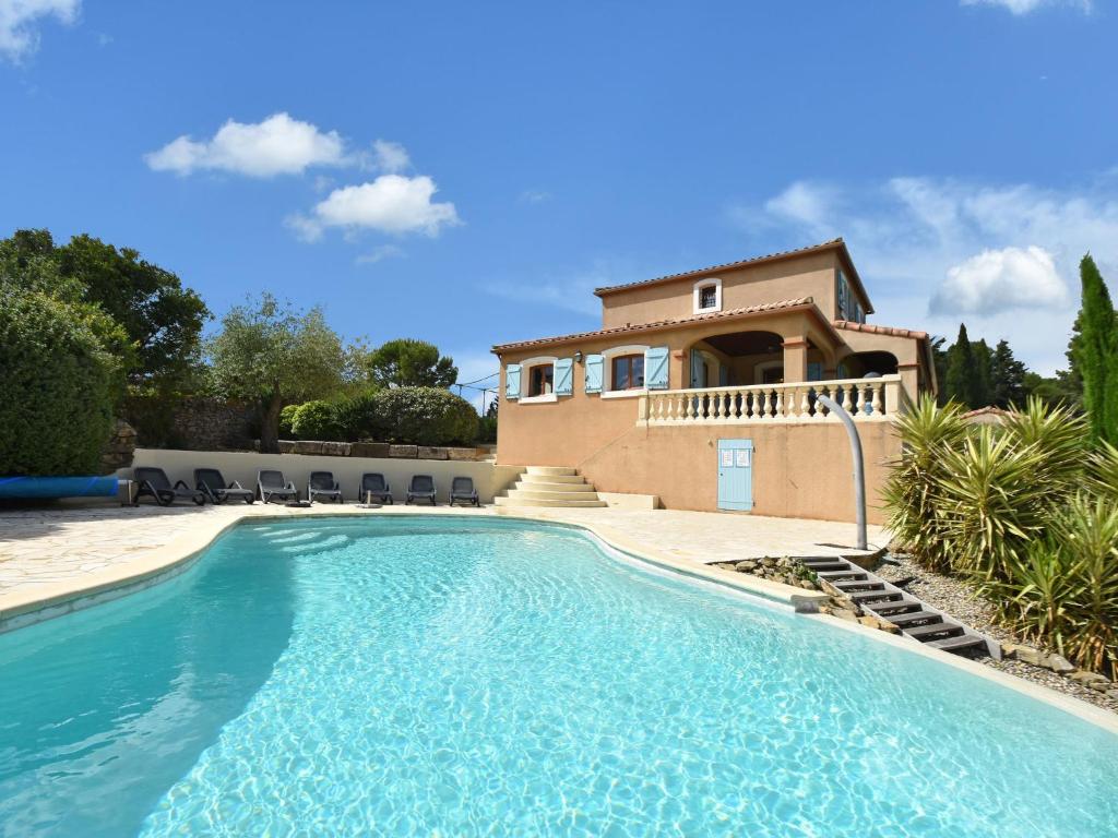 Villa Stunning Villa in Montbrun des Corbi res with Private Pool  11700 Montbrun-des-Corbières