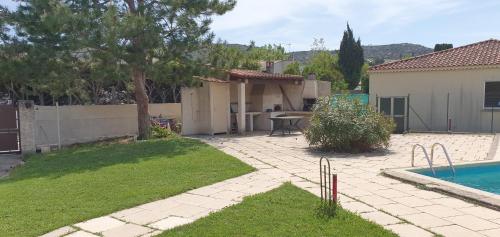 Villa Style Provencal Gignac-la-Nerthe france