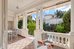 Stylish Art Deco villa near the sea 4 Bdrs Pool and garage