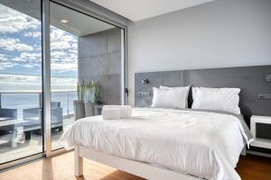 Sunrise Villa, a Home in Madeira