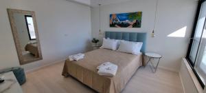 Sunrise Villa by Laranjal Rentals