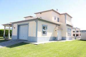 Villa Superbe villa avec piscine dans quartier résidentiel calme proche des plages Rua Dom Afonso III  Parchal Algarve