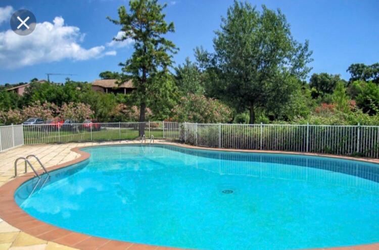 Superbe villa de plain pied avec jardin clos et piscine 17580 Le Bois-Plage-en-Ré