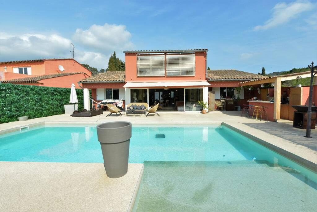 Villa Superbe villa Mougins Notre Dame 1478 Avenue Notre Dame de Vie 06250 Mougins