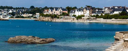 Villa sur la corniche vue mer Concarneau france