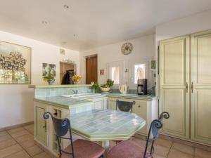Tasteful Villa in Frejus with Private Swimming Pool