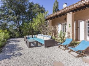 Tasteful Villa in Frejus with Private Swimming Pool
