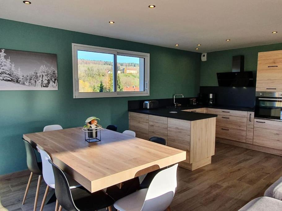 Tasteful villa in Les Forges with terrace 79340 Les Forges