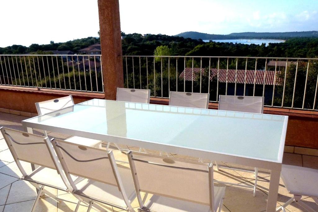 Villa Villa Torra 6 pers vue pinarello 800 m plage à pieds PINARELLO, 20144 Sainte-Lucie-de-Porto-Vecchio