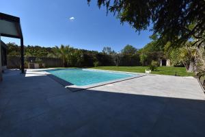 Tres belle villa d architecte 200 m2 a st clement de riviere