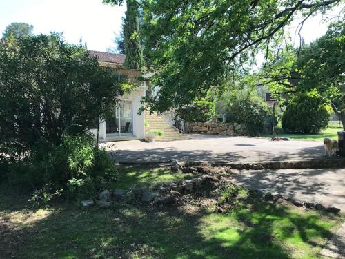 Très grande Villa pour 1 famille ou plusieurs...