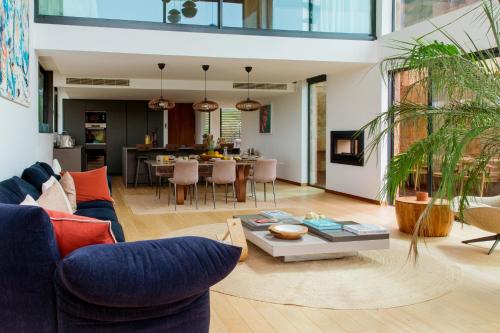 Troya Regal Villa by CadenzaLux