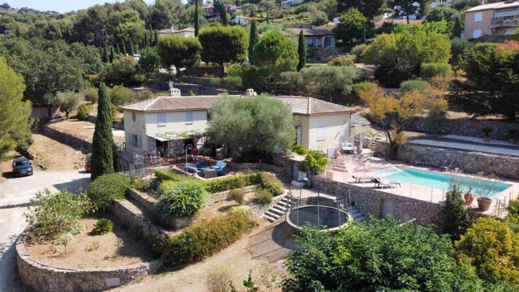 Villa Type Provençal 164 Chem. des Hauts de Vallon Cros 83190 Ollioules