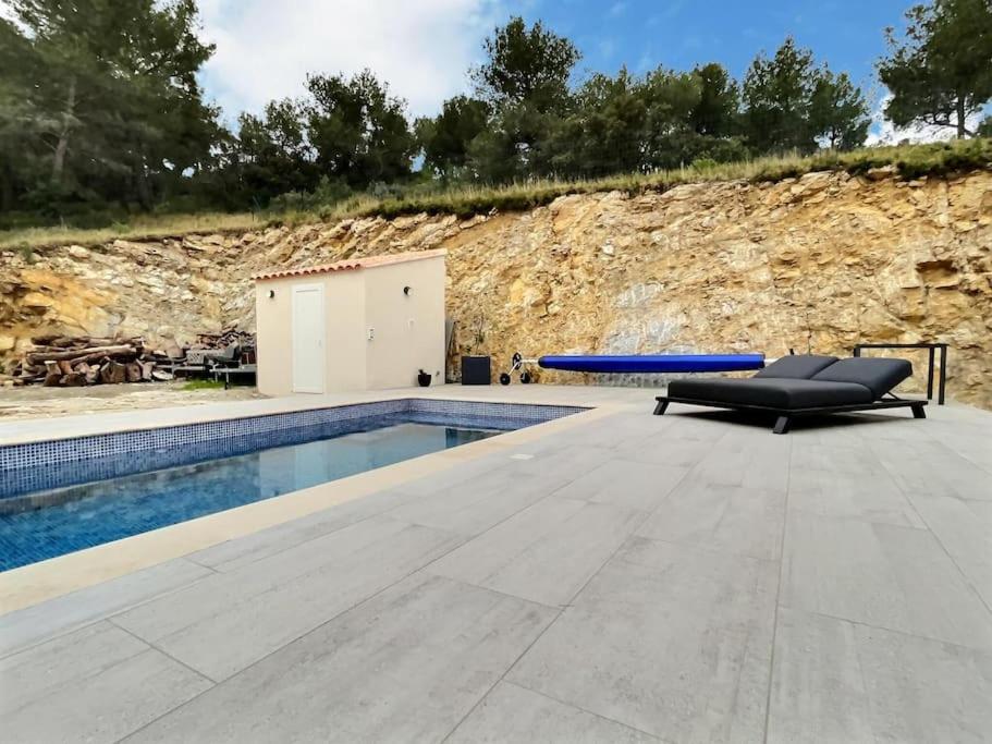 Un coin de paradis avec piscine,sauna,spa privatif 148 Boulevard du Mazet, 13680 Lançon-Provence