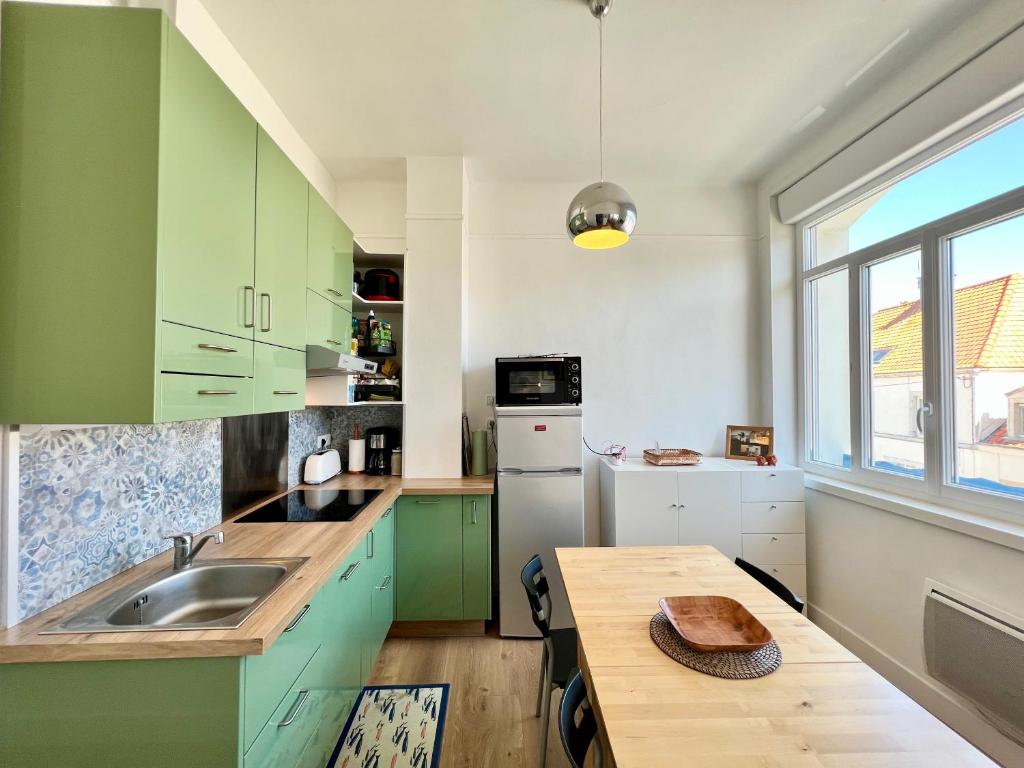 UNIQUE A HYERES LES PALMIERS 83400 Hyères