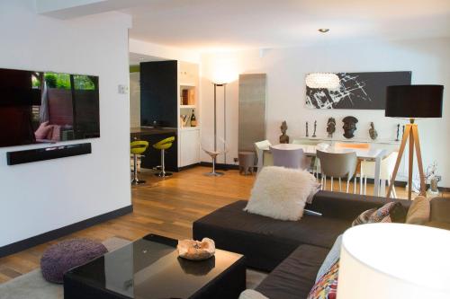 URBANHOUSE PURPAN